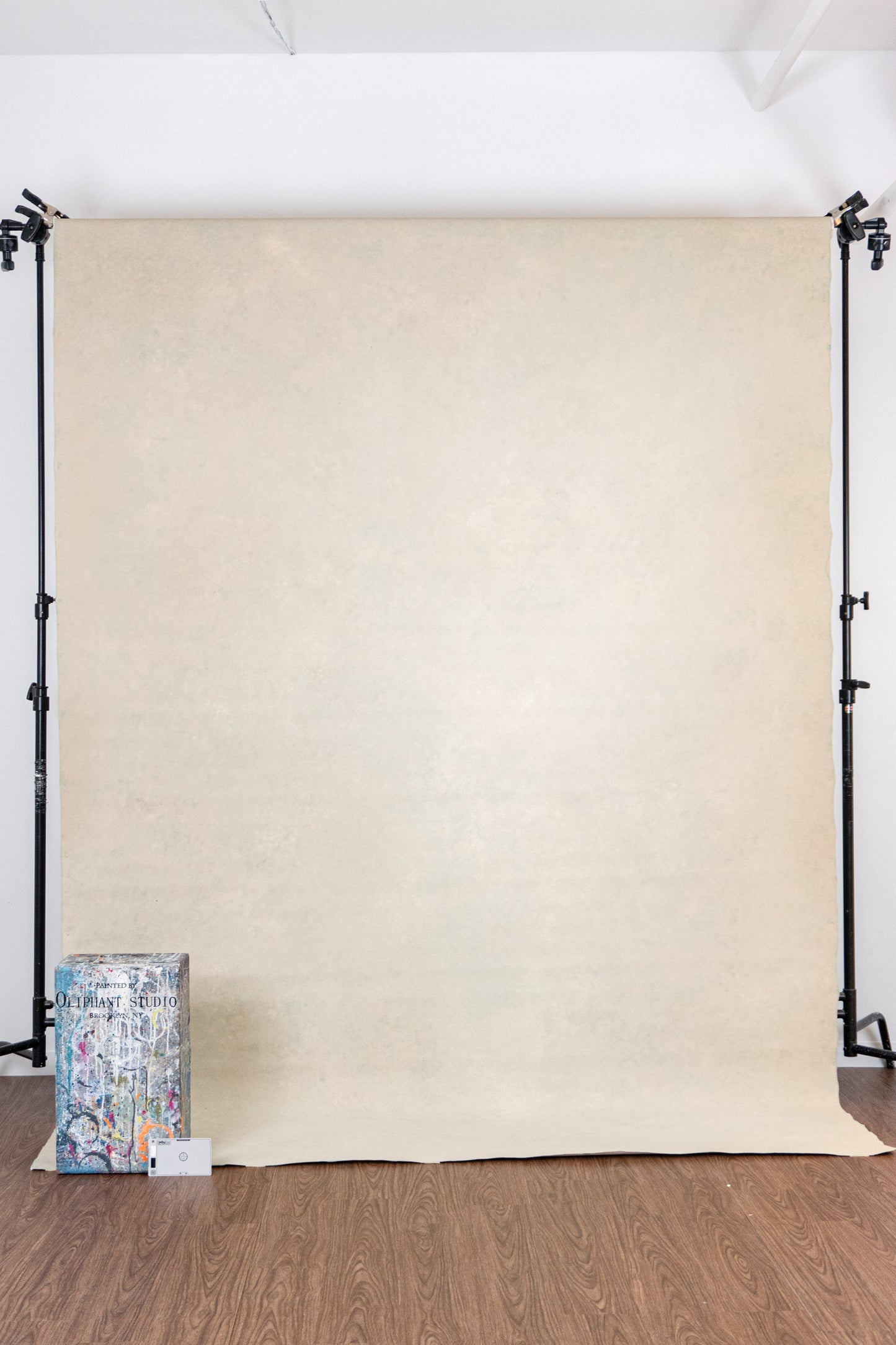 S-743 (7' x 10')