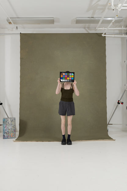 S-773 (7'11" x 11'10")